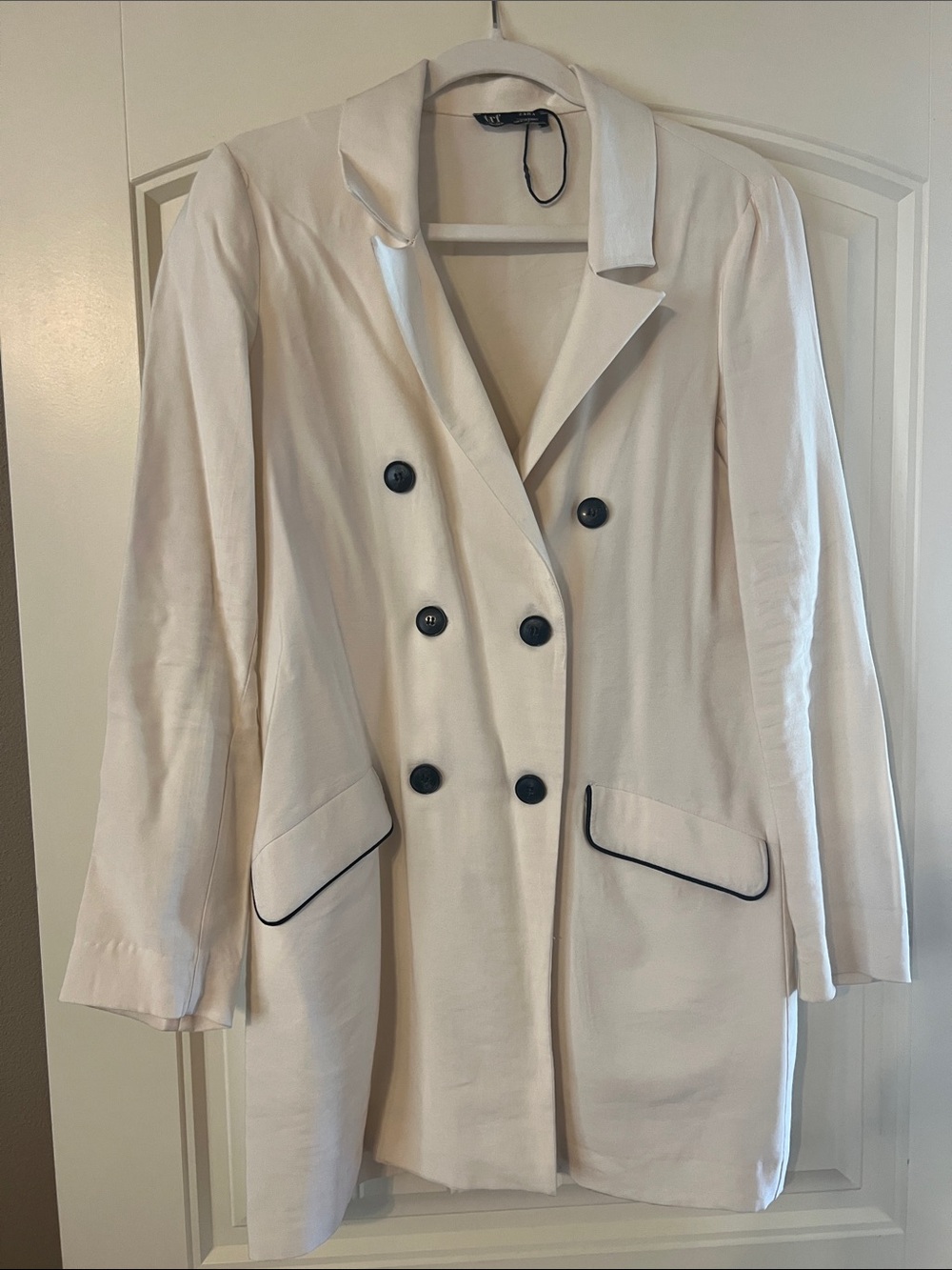 Zara Cream Double-Breasted Women's Blazer Jacket Oversized, size medium